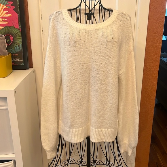 Halogen Sweater-Size M - Picture 1 of 6